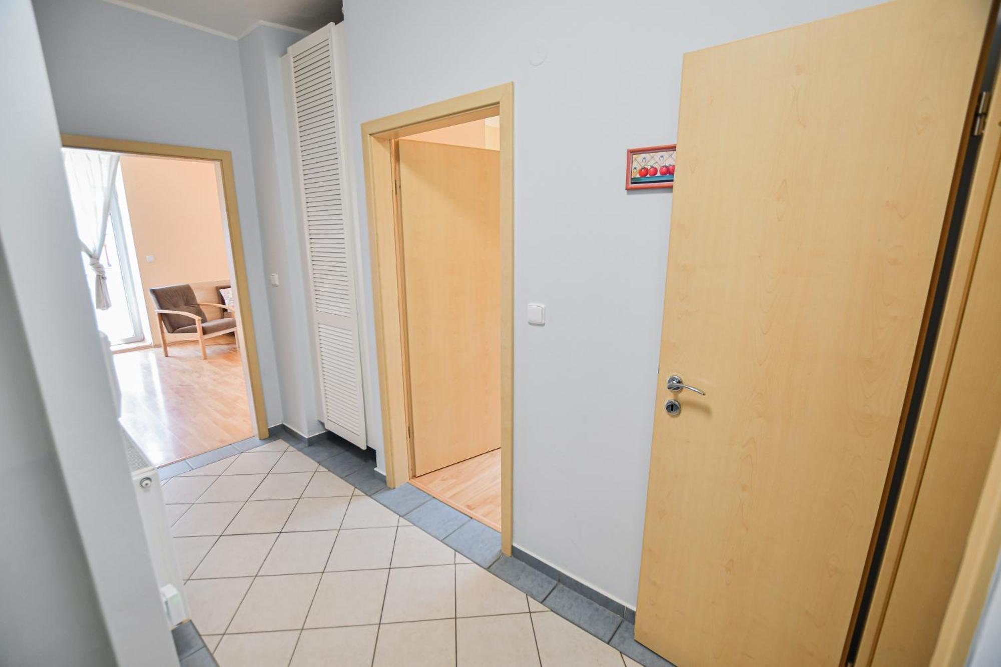Apartmany Ados ฮาร์ราคอฟ ภายนอก รูปภาพ